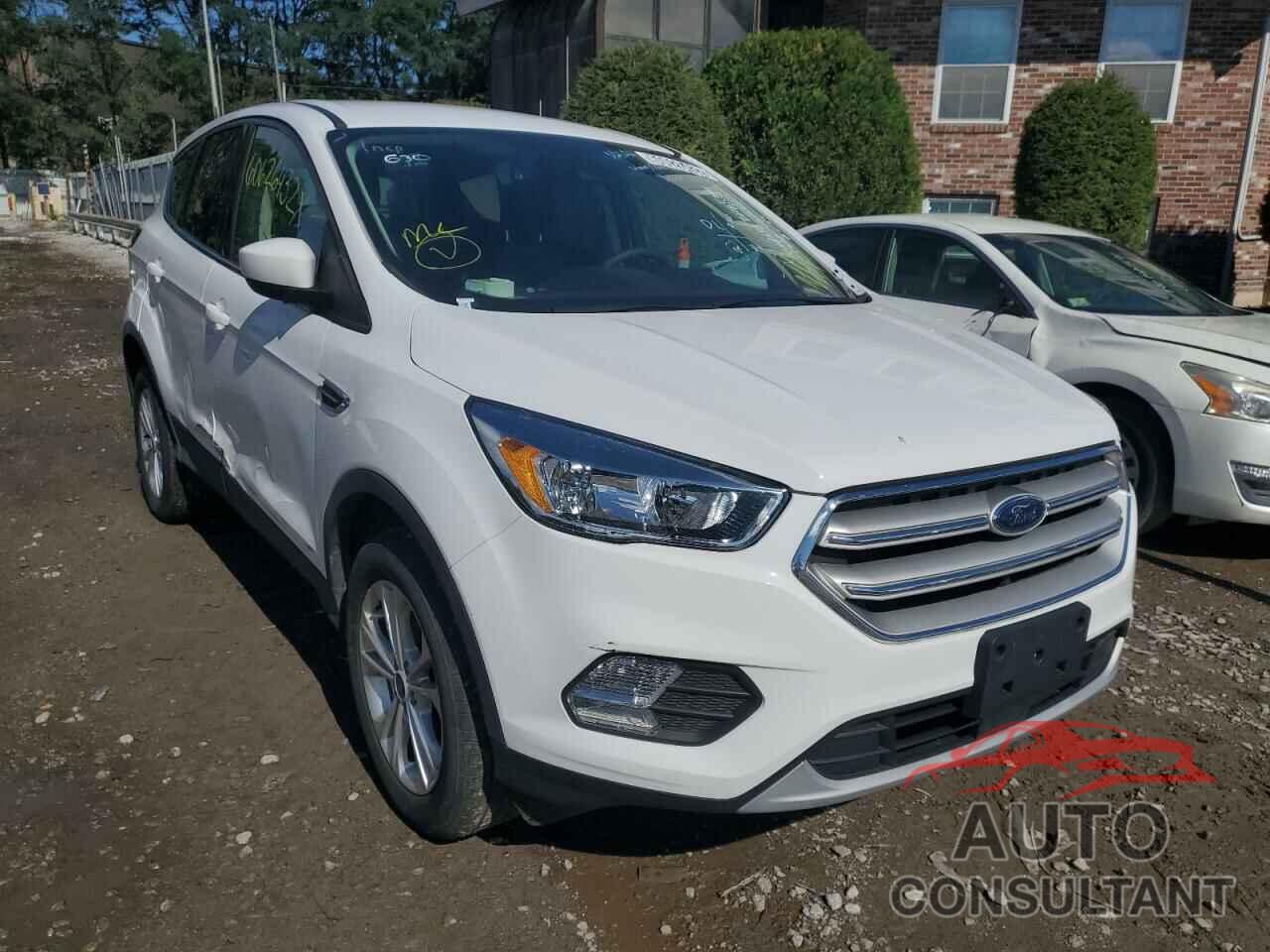 FORD ESCAPE 2019 - 1FMCU9GD9KUA86320