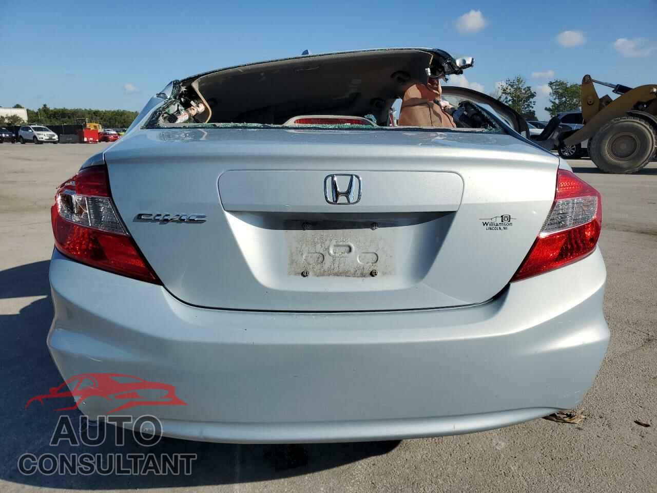 HONDA CIVIC 2012 - 2HGFB2F96CH506245