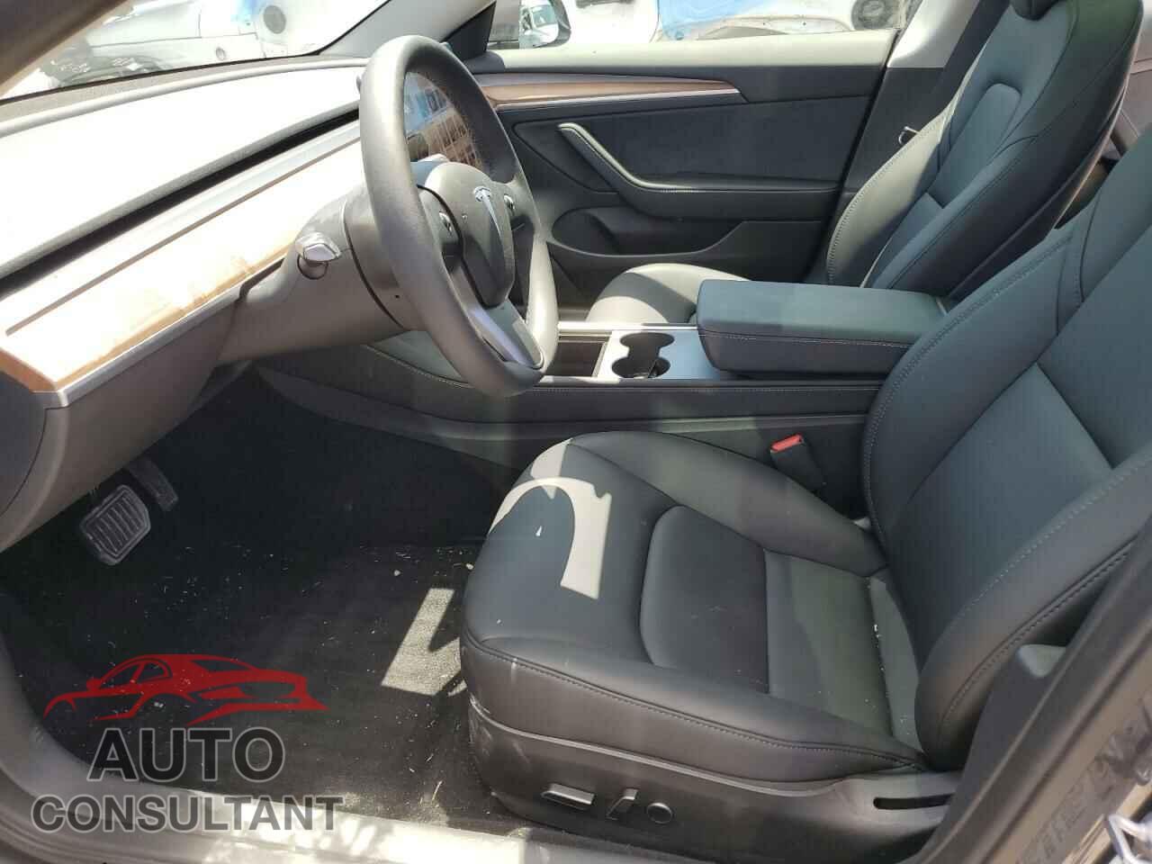 TESLA MODEL 3 2023 - 5YJ3E1EA1PF658282