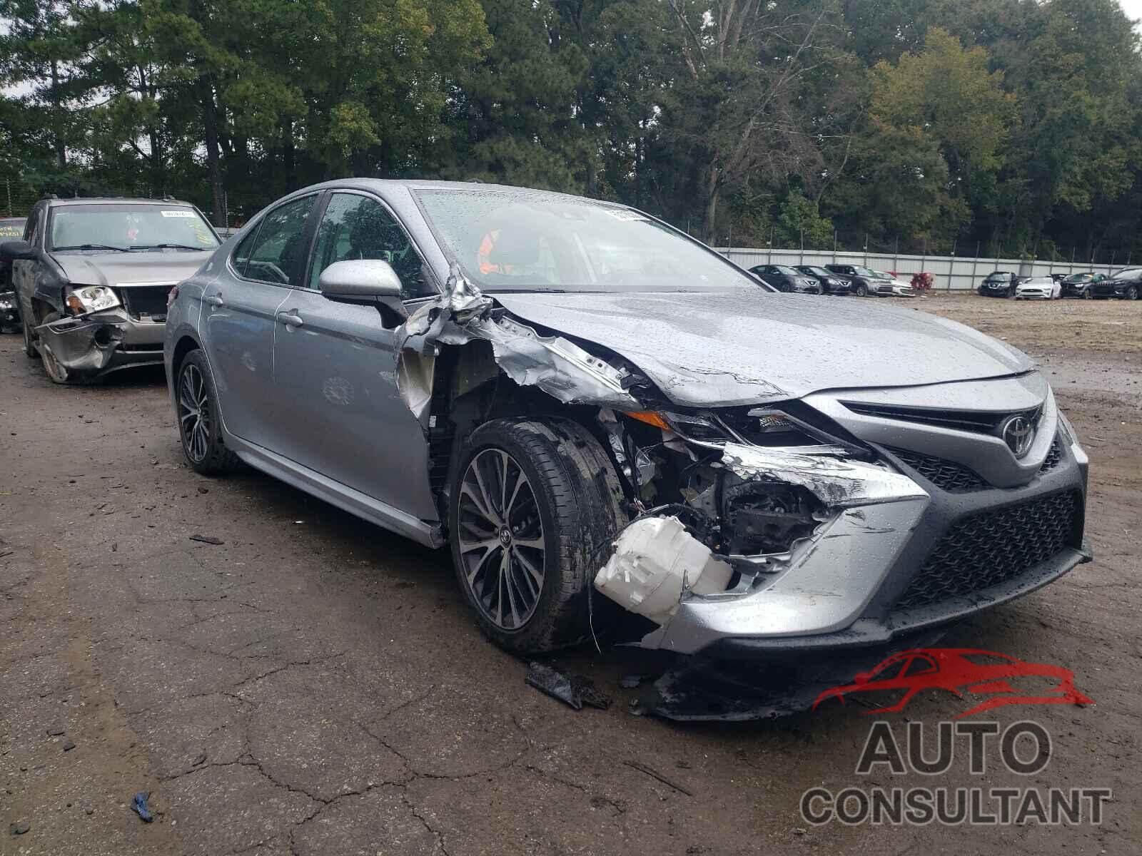TOYOTA CAMRY 2020 - 4T1G11AK6LU311555