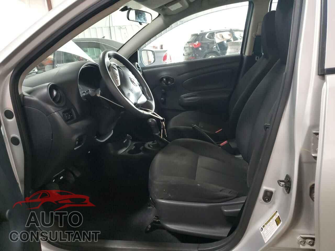 NISSAN VERSA 2017 - 3N1CN7AP1HL851406