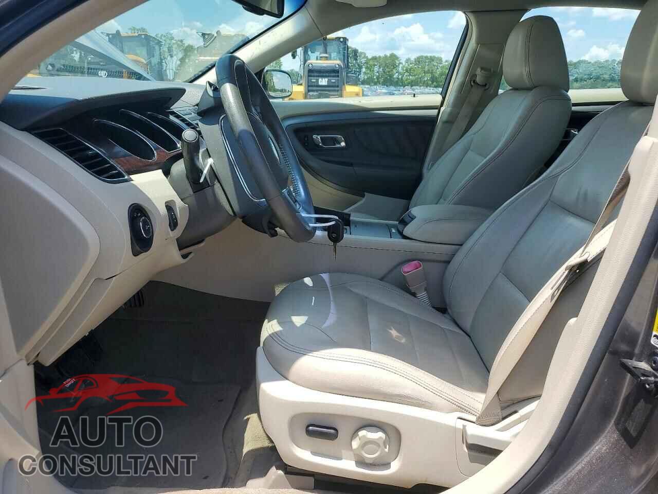 FORD TAURUS 2011 - 1FAHP2EW0BG174335