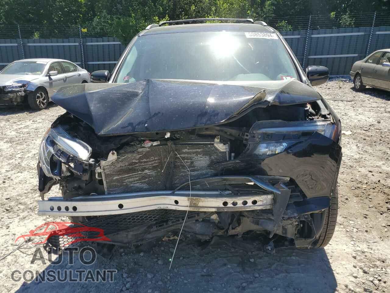 HONDA PILOT 2018 - 5FNYF6H52JB038529