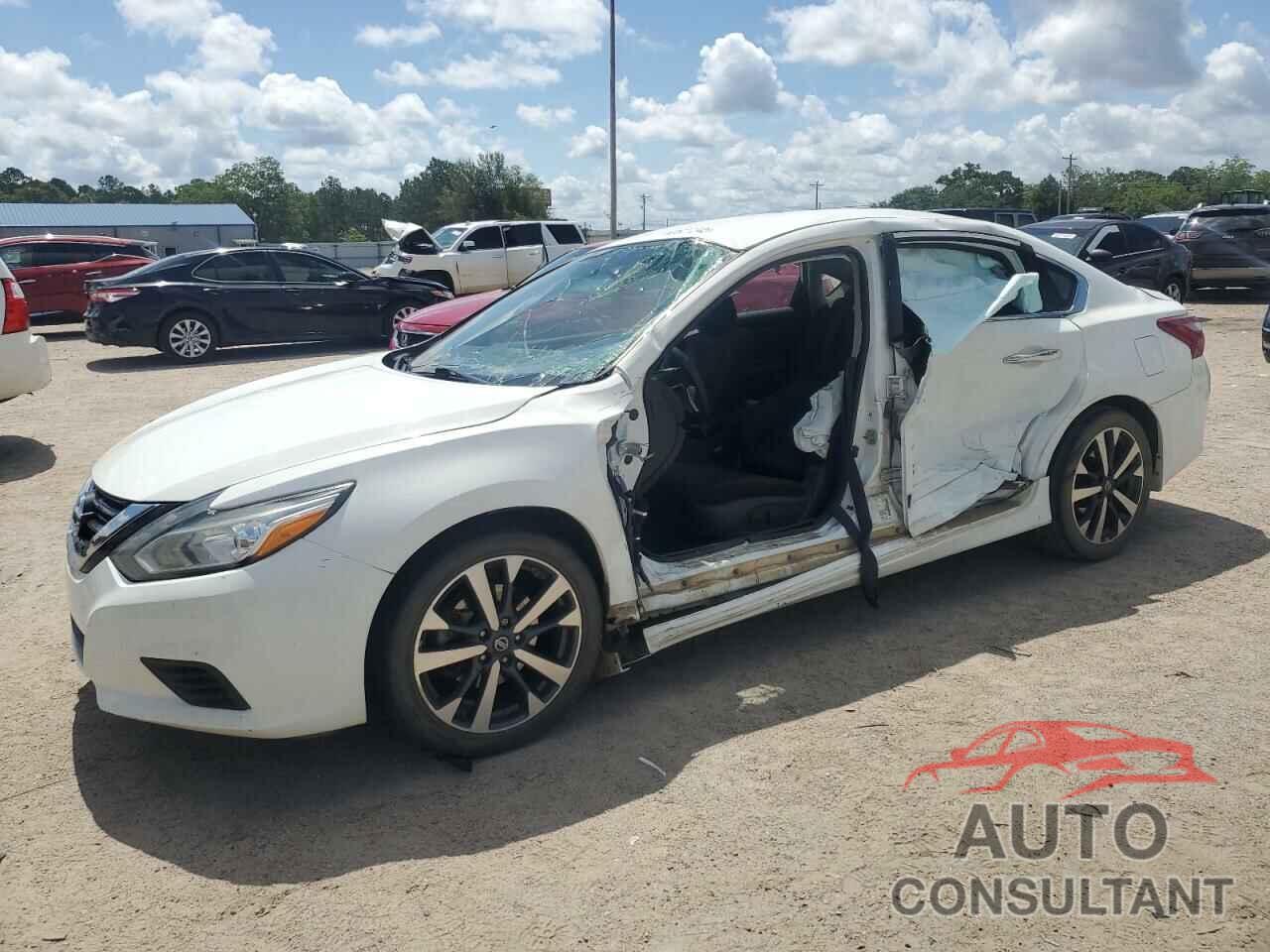 NISSAN ALTIMA 2018 - 1N4AL3AP7JC220735