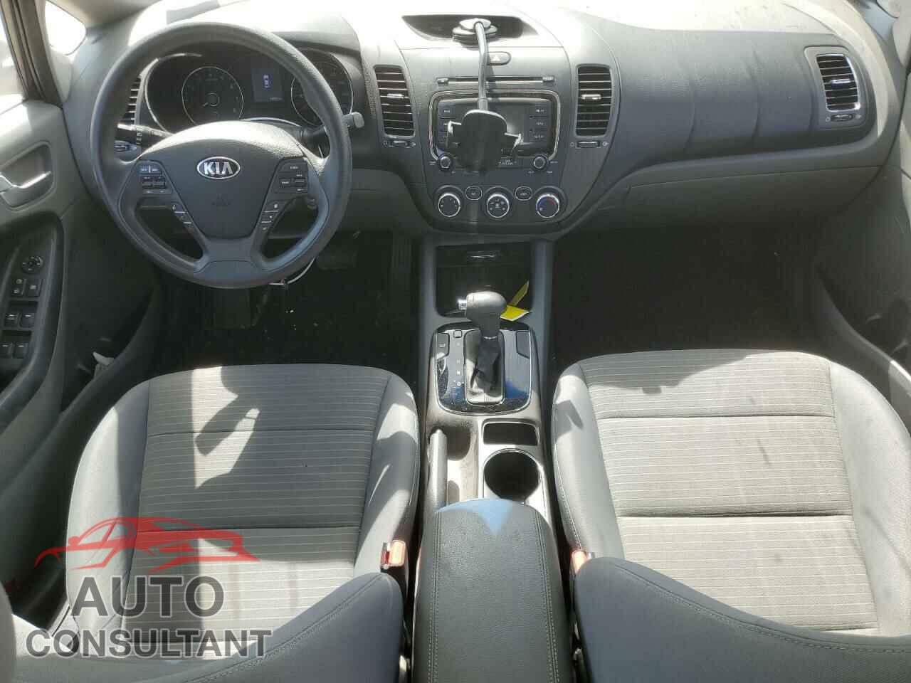 KIA FORTE 2017 - 3KPFL4A78HE140546