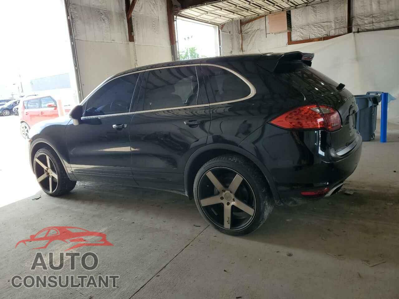 PORSCHE CAYENNE 2012 - WP1AA2A23CLA05563