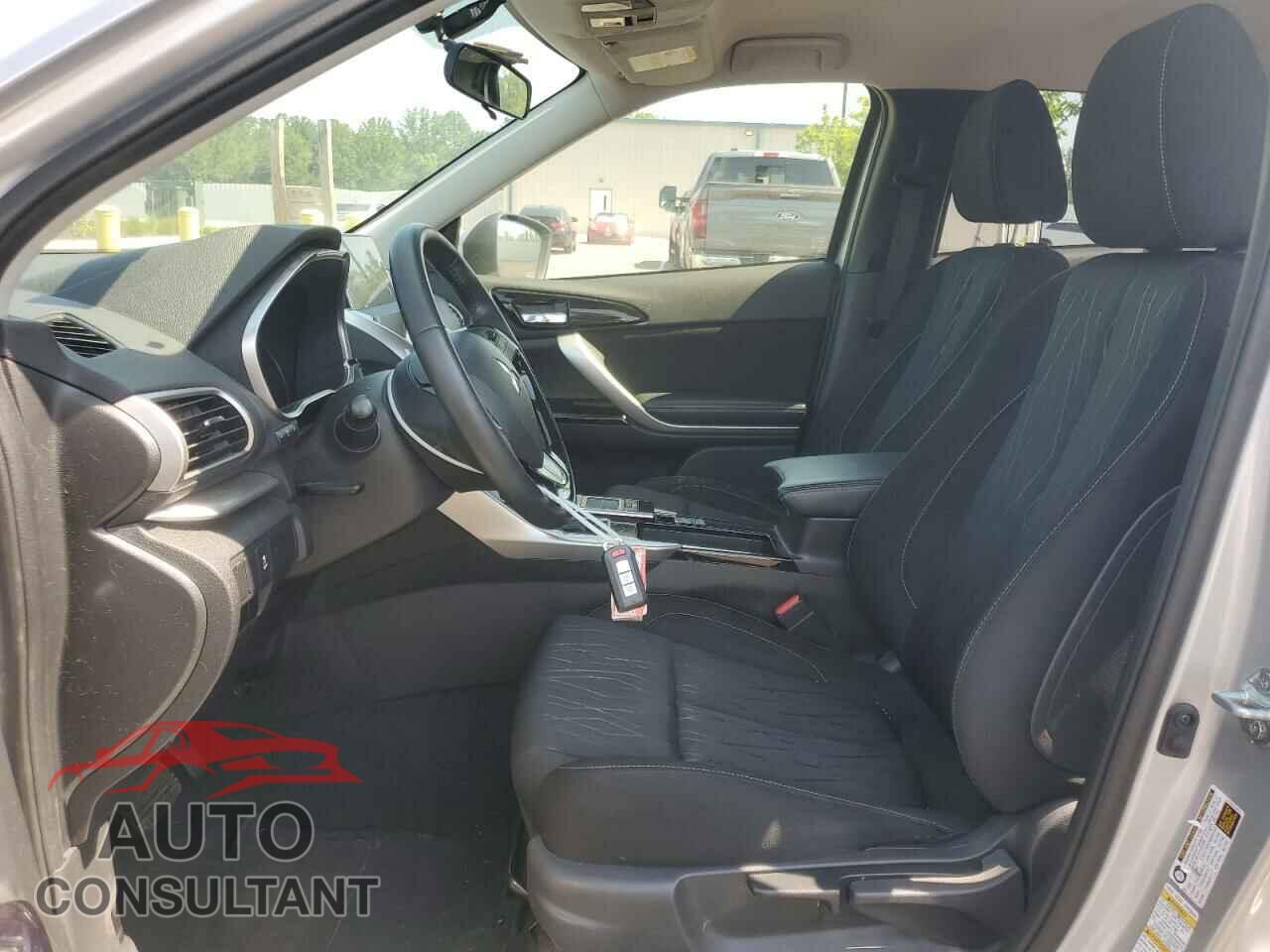 MITSUBISHI ECLIPSE 2018 - JA4AT5AA8JZ037580