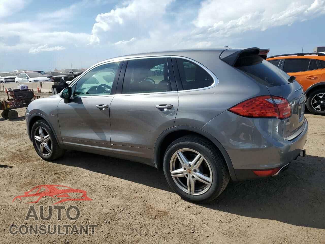 PORSCHE CAYENNE 2013 - WP1AF2A21DLA26396