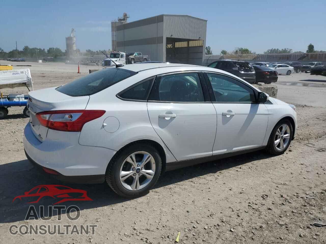 FORD FOCUS 2014 - 1FADP3F27EL145037