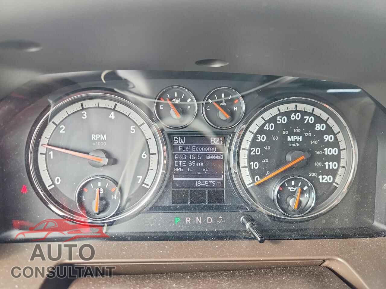 DODGE RAM 1500 2012 - 1C6RD7NT2CS262030