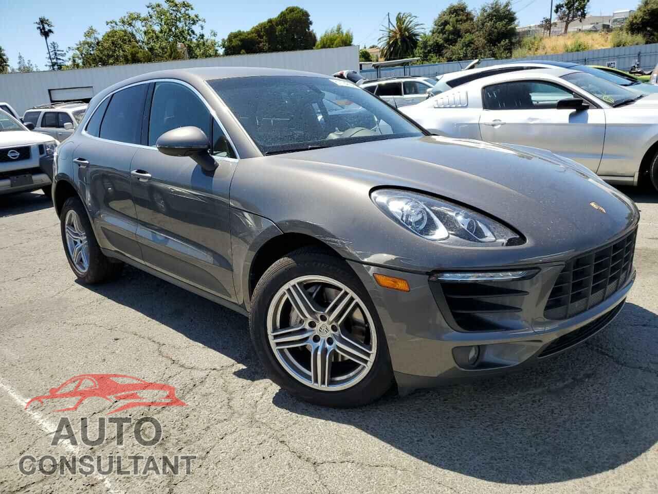 PORSCHE MACAN 2016 - WP1AB2A57GLB45564