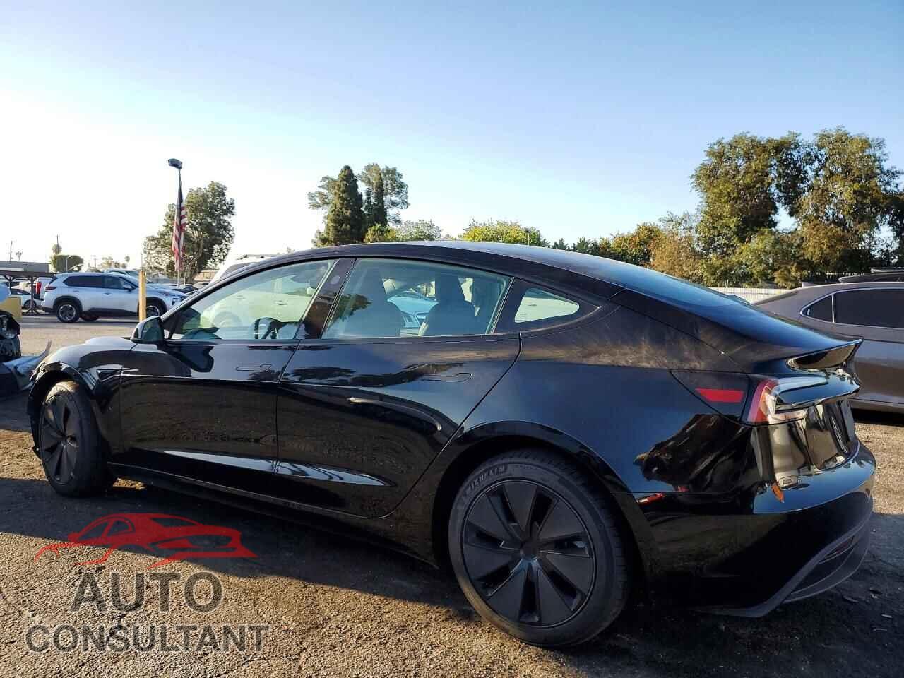 TESLA MODEL 3 2026 - 5YJ3E1EAXTF160317