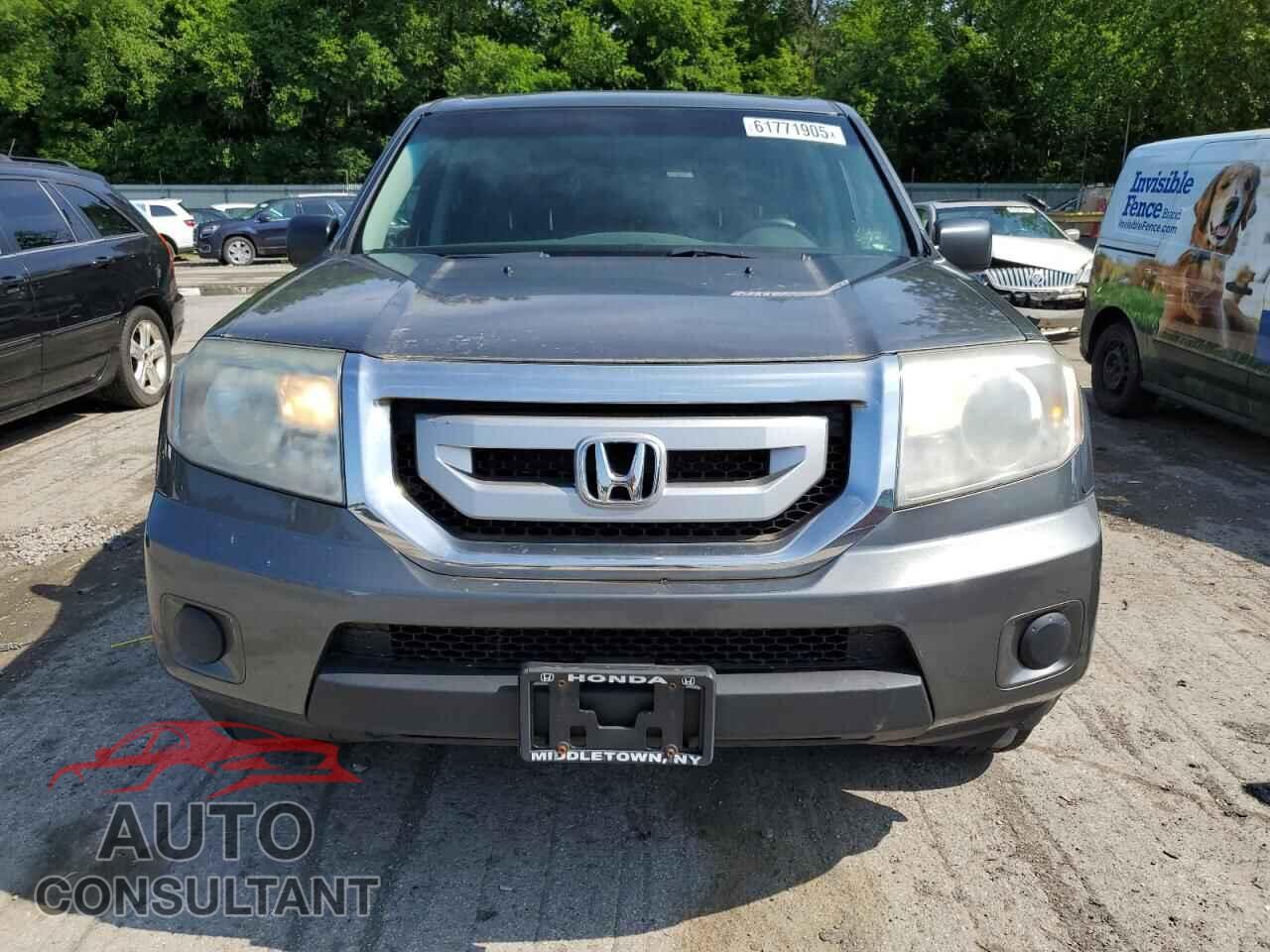 HONDA PILOT 2011 - 5FNYF4H21BB013715