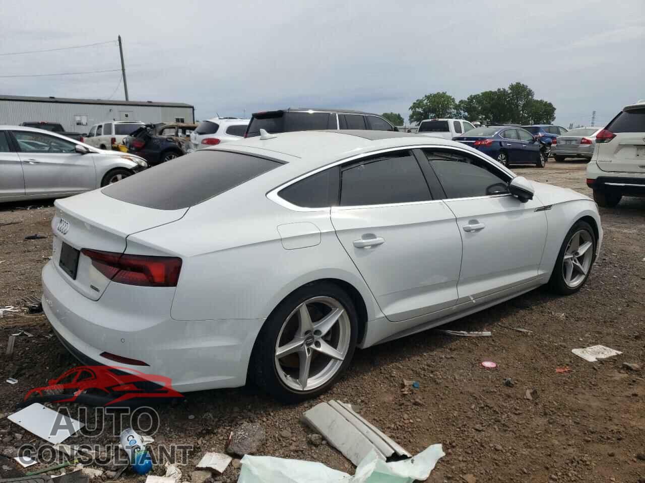 AUDI A5 2019 - WAUENCF54KA033752