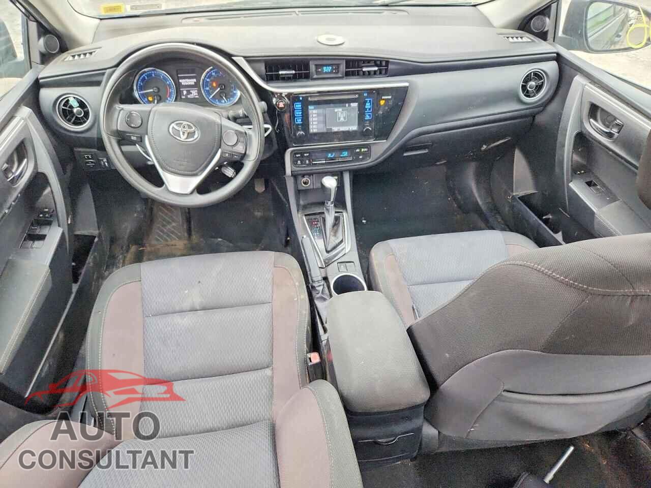 TOYOTA COROLLA 2017 - 2T1BURHE9HC858411