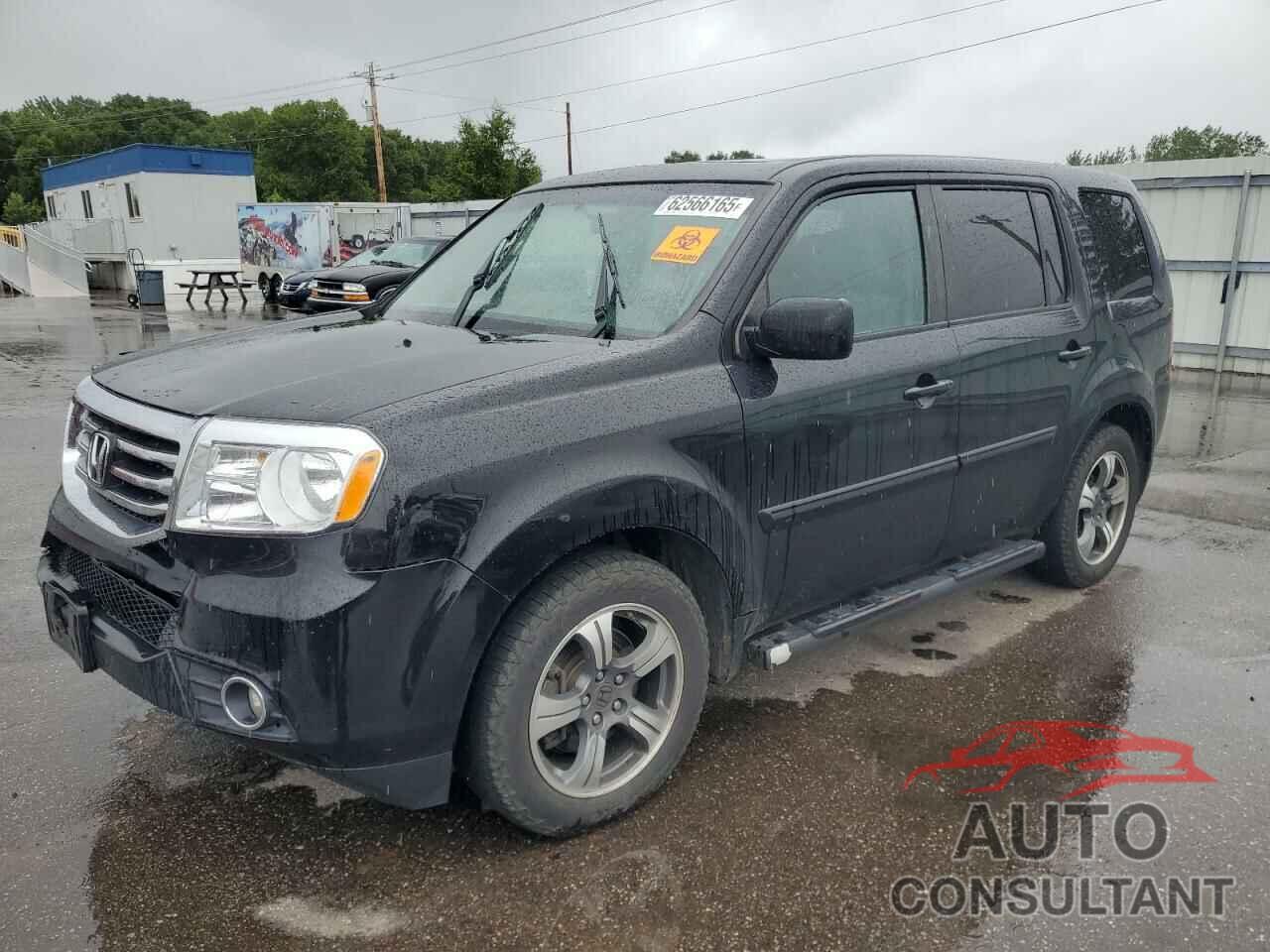 HONDA PILOT 2015 - 5FNYF4H39FB016327