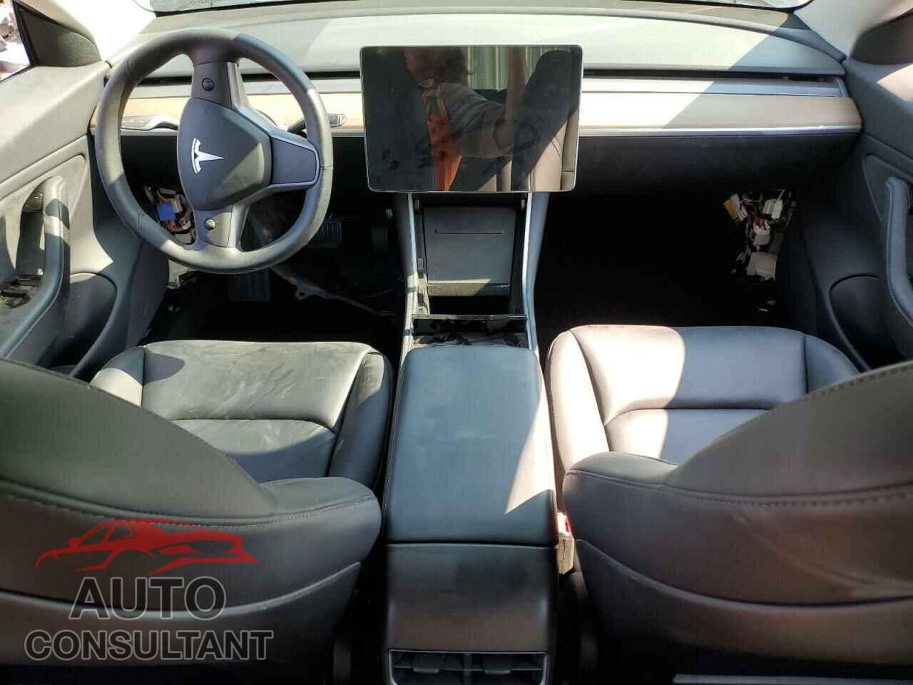 TESLA MODEL 3 2019 - 5YJ3E1EB6KF481326