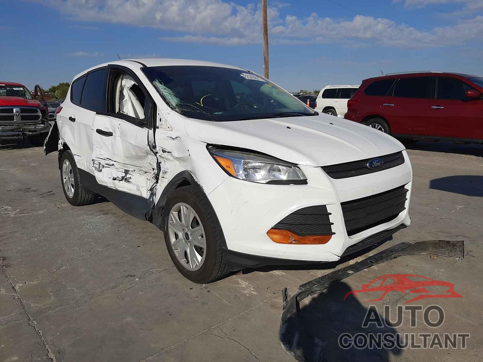 FORD ESCAPE 2016 - 1FMCU0F75GUB30859
