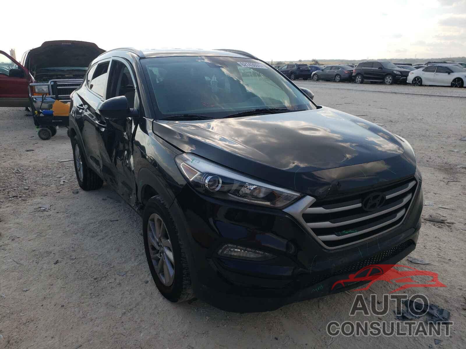 HYUNDAI TUCSON 2018 - KM8J3CA49JU750890