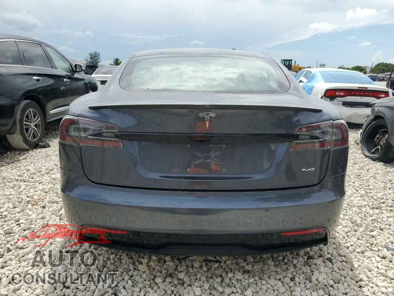 TESLA MODEL S 2021 - 5YJSA1E63MF451746
