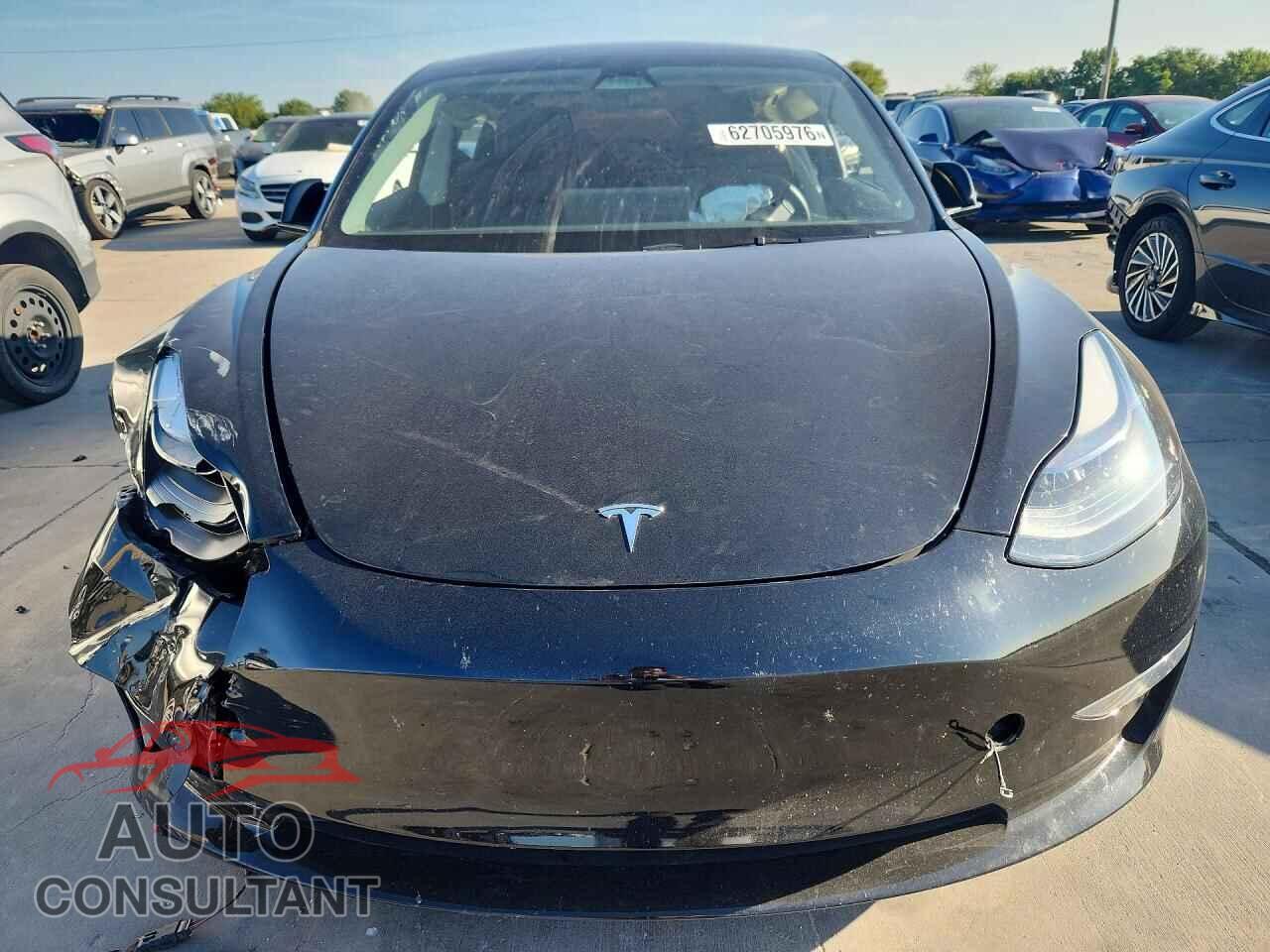 TESLA MODEL 3 2023 - 5YJ3E1EA3PF681014