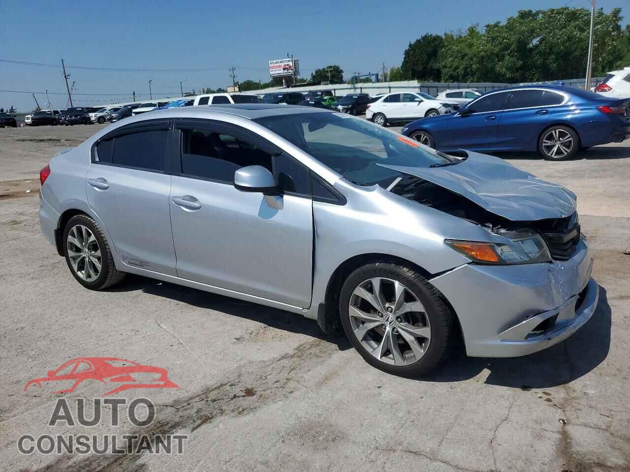 HONDA CIVIC 2012 - 2HGFB6E52CH701748