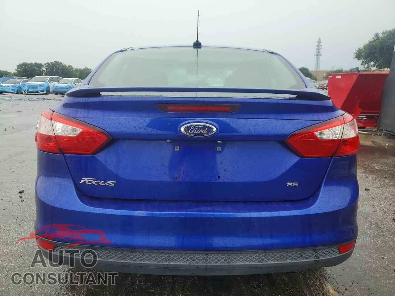 FORD FOCUS 2014 - 1FADP3F23EL330993