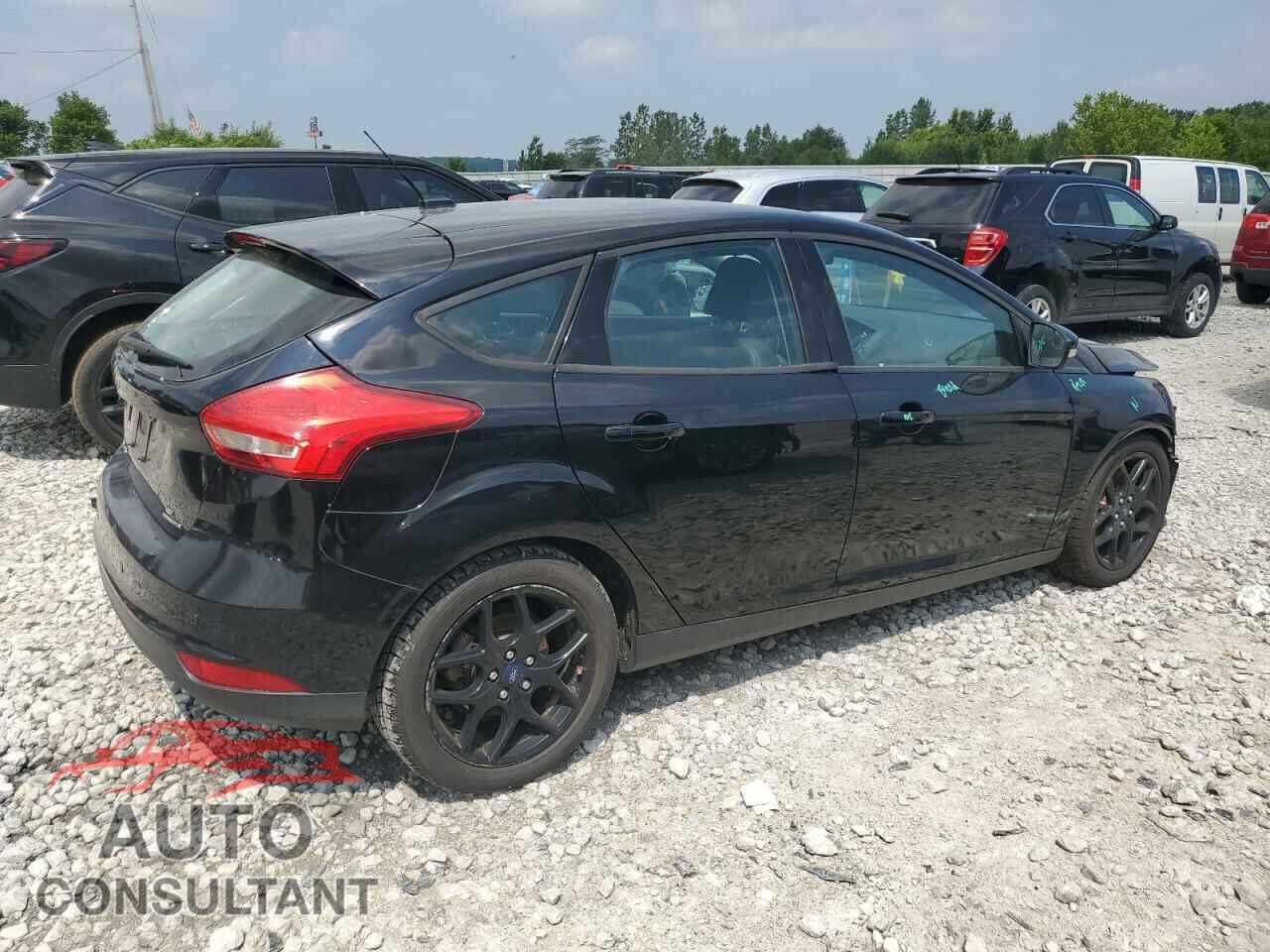FORD FOCUS 2016 - 1FADP3K20GL339563