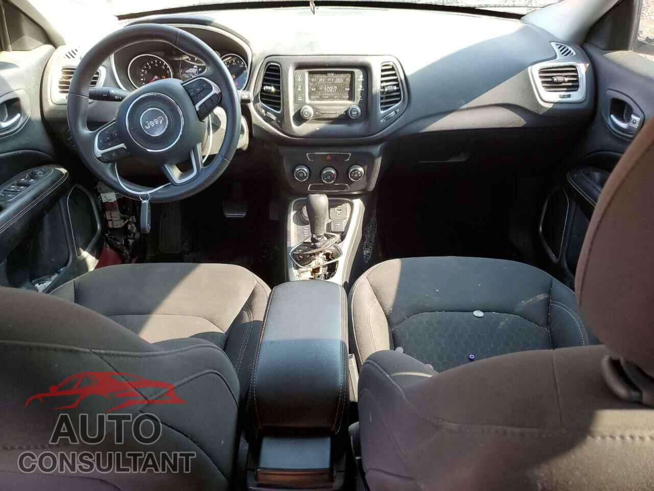 JEEP COMPASS 2018 - 3C4NJDAB6JT433479