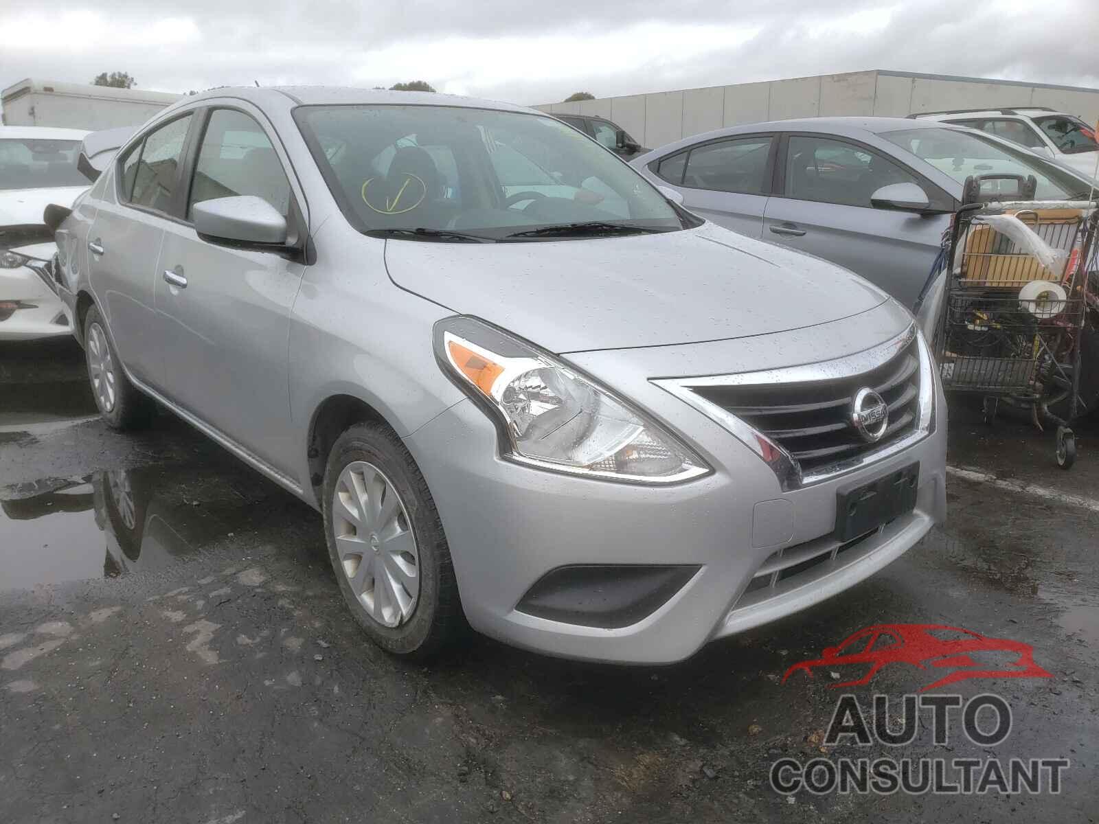 NISSAN VERSA 2019 - 3N1CN7AP1KL865071