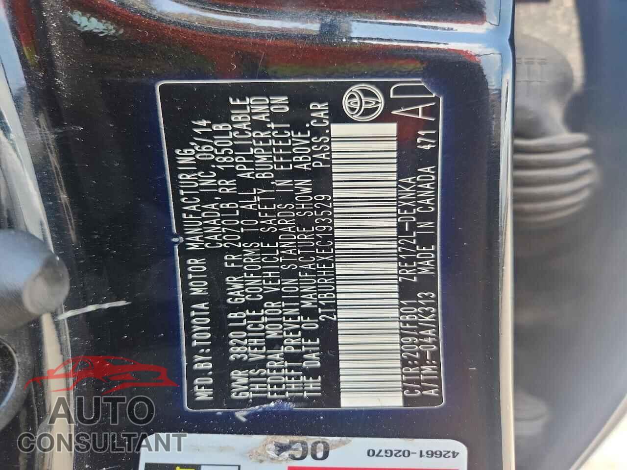 TOYOTA COROLLA 2014 - 2T1BURHEXEC193529