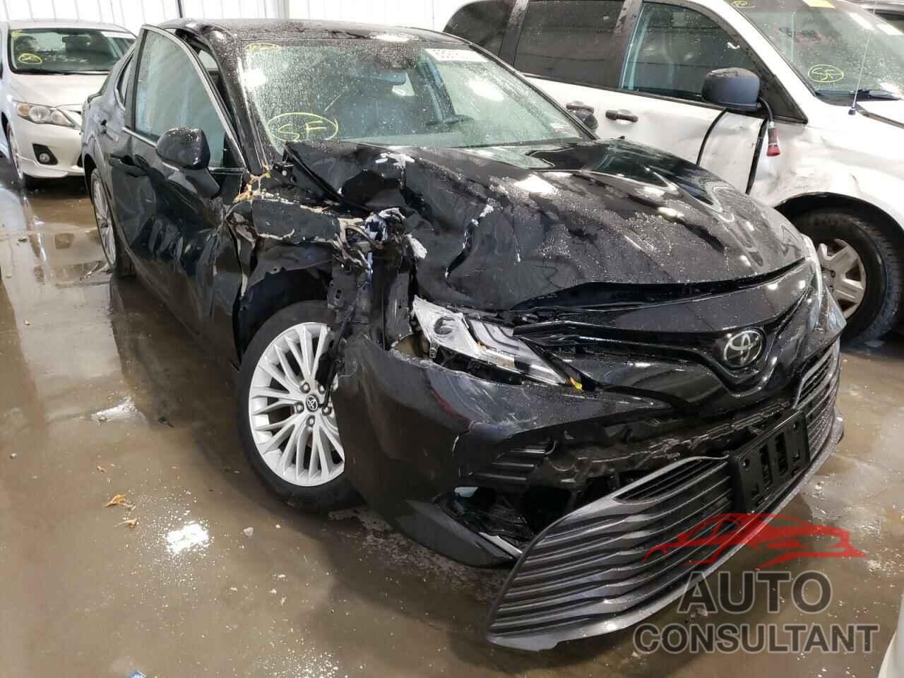 TOYOTA CAMRY 2019 - 4T1B11HK6KU219702