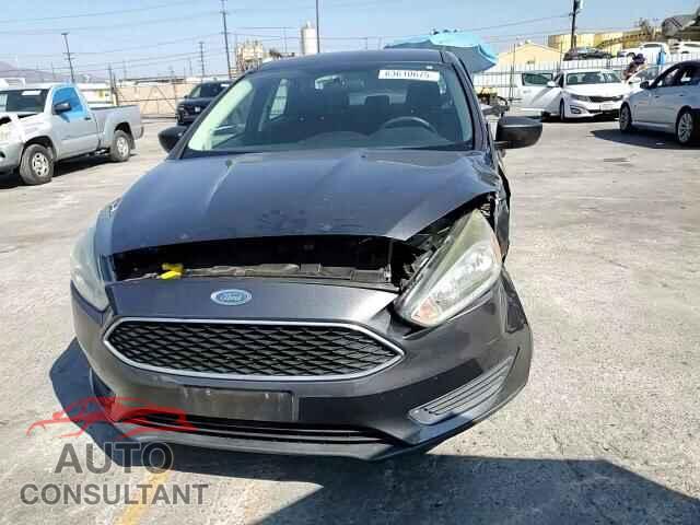 FORD FOCUS 2017 - 1FADP3E27HL271114