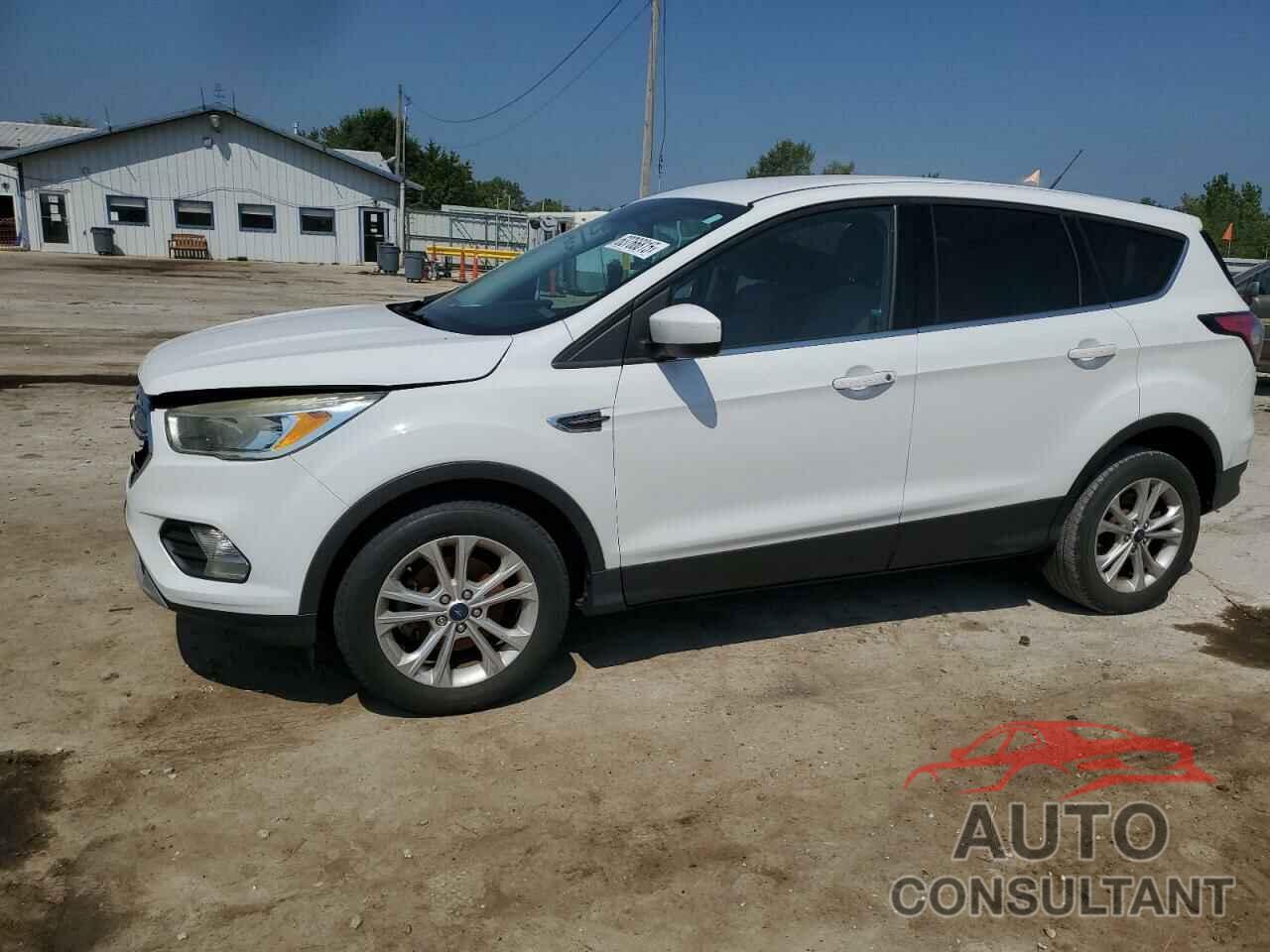 FORD ESCAPE 2017 - 1FMCU0GD9HUE02612