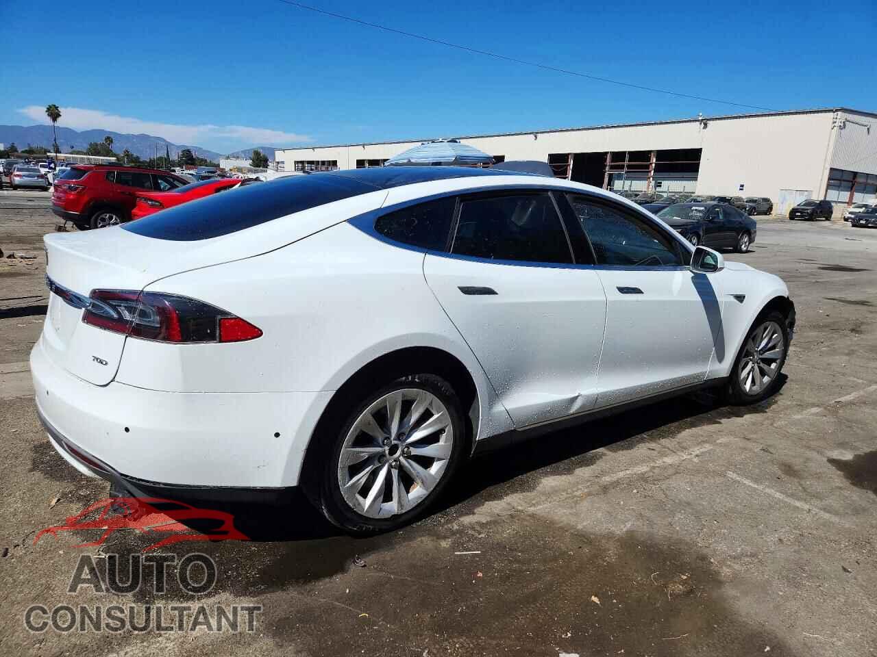 TESLA MODEL S 2016 - 5YJSA1E28GF134885