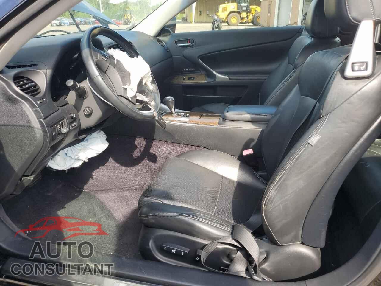 LEXUS IS 2010 - JTHFF2C28A2512126