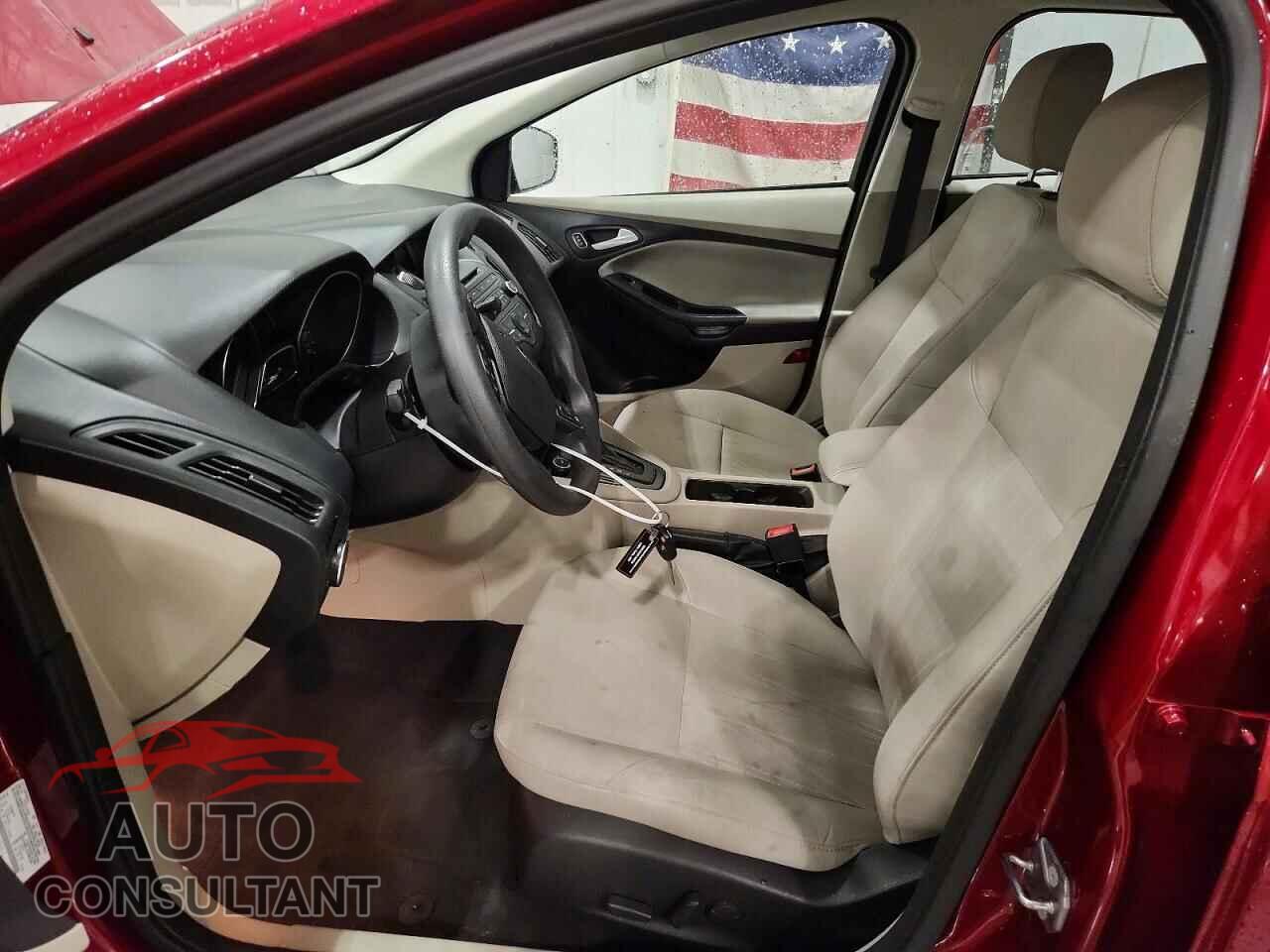 FORD FOCUS 2015 - 1FADP3K29FL232882