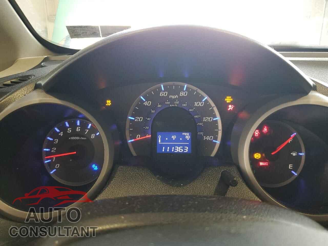 HONDA FIT 2013 - JHMGE8H35DC015786