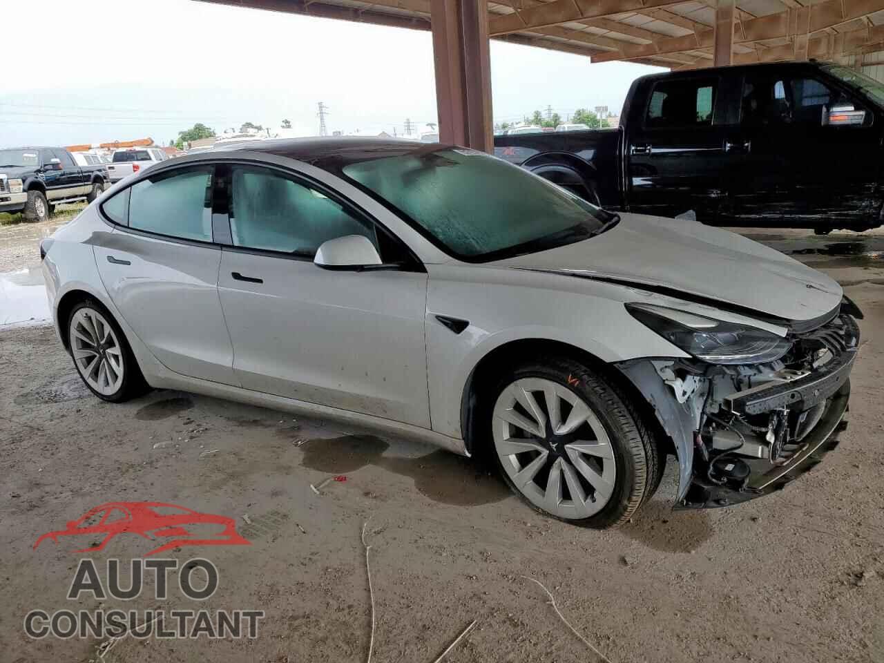 TESLA MODEL 3 2022 - 5YJ3E1EA3NF120809