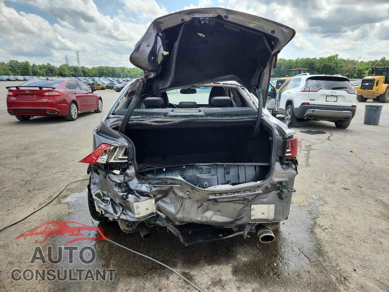 LEXUS IS 2015 - JTHBF1D22F5044486
