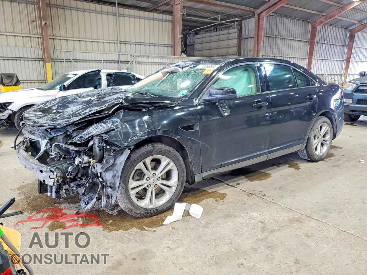 FORD TAURUS 2013 - 1FAHP2E83DG125599