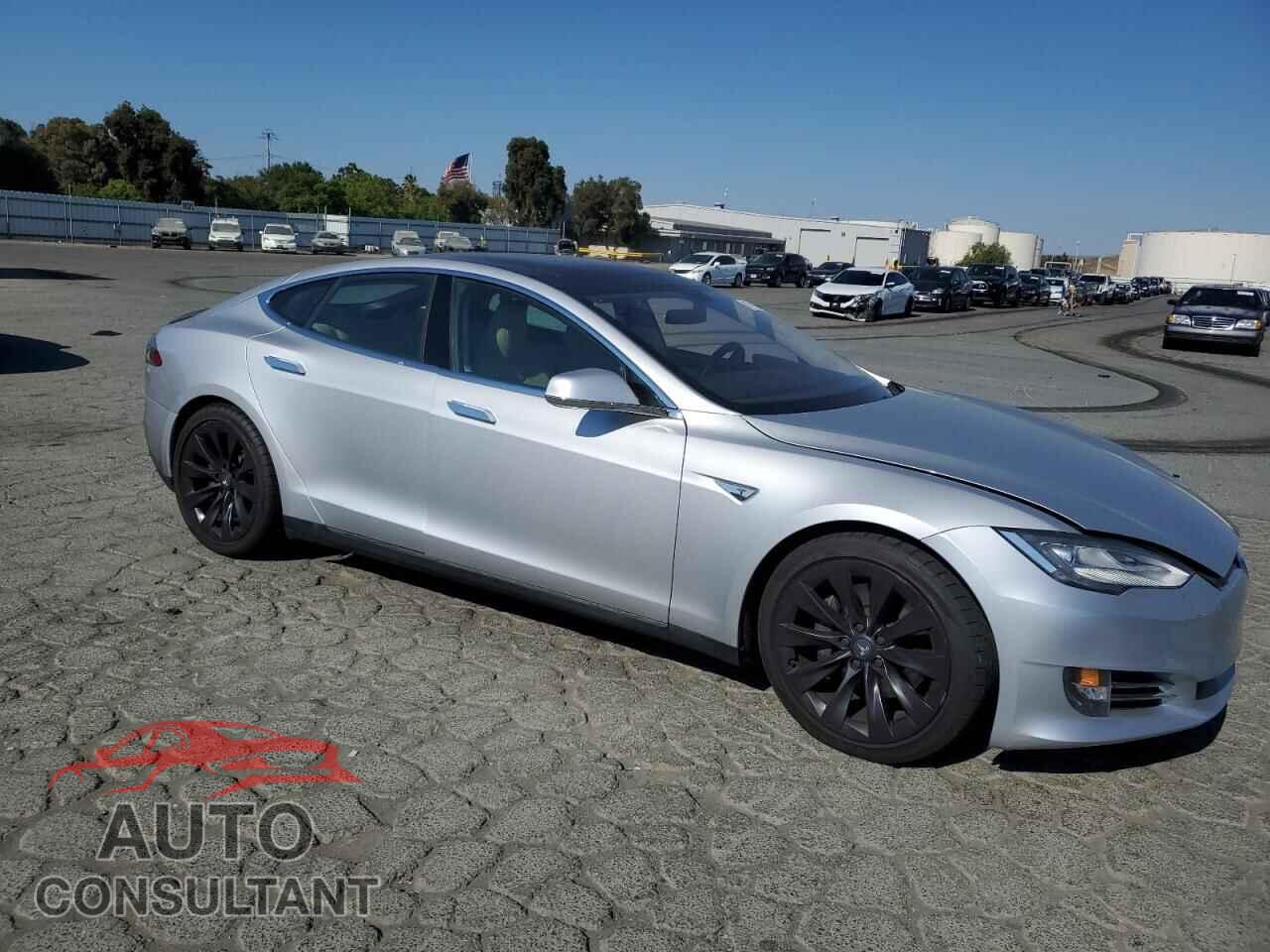 TESLA MODEL S 2012 - 5YJSA1CP8CFP02772