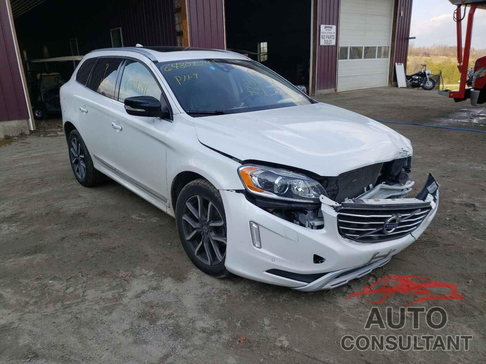 VOLVO XC60 2017 - YV449MRR3H2225042