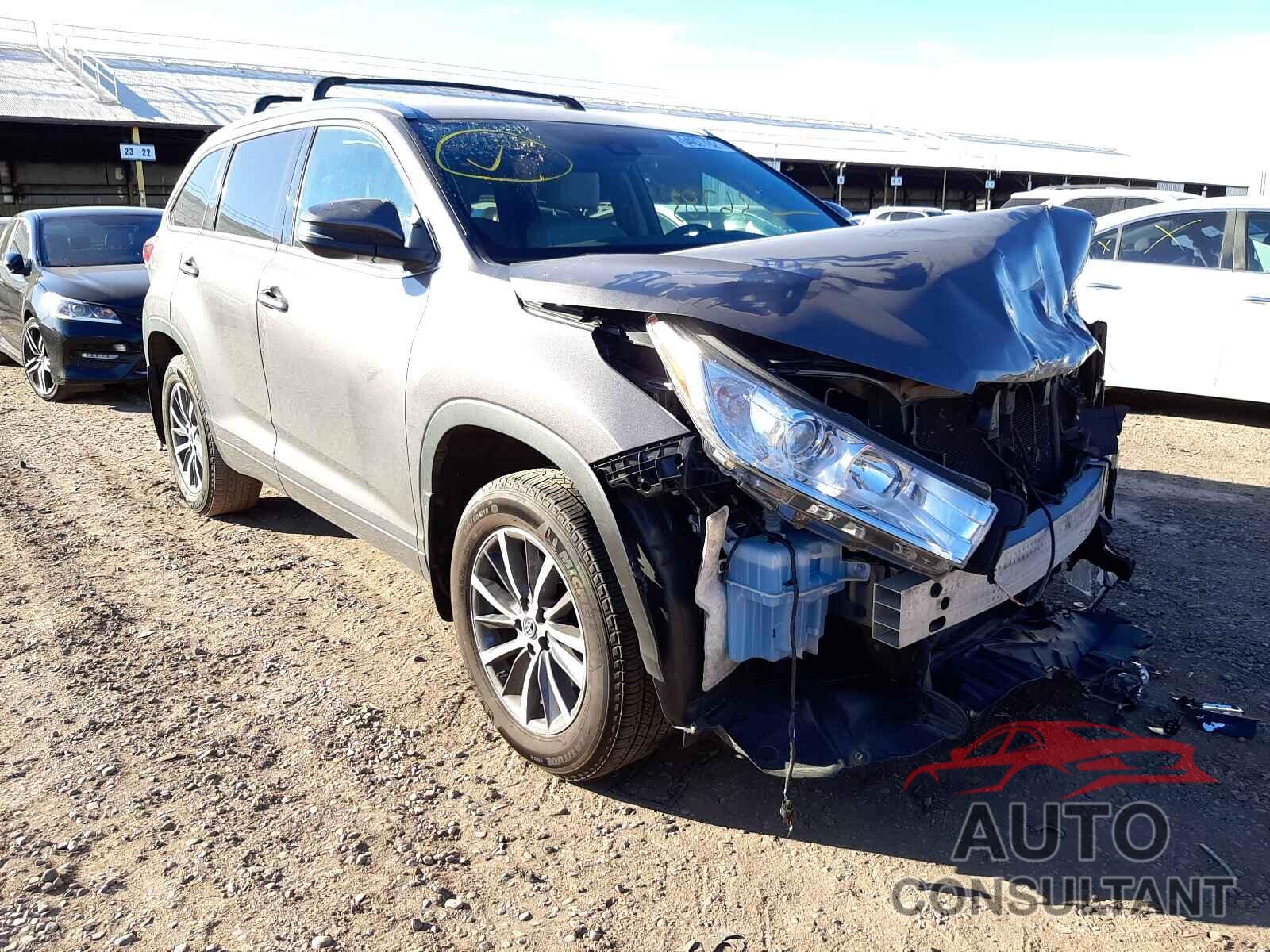 TOYOTA HIGHLANDER 2017 - 5TDJZRFH8HS520595