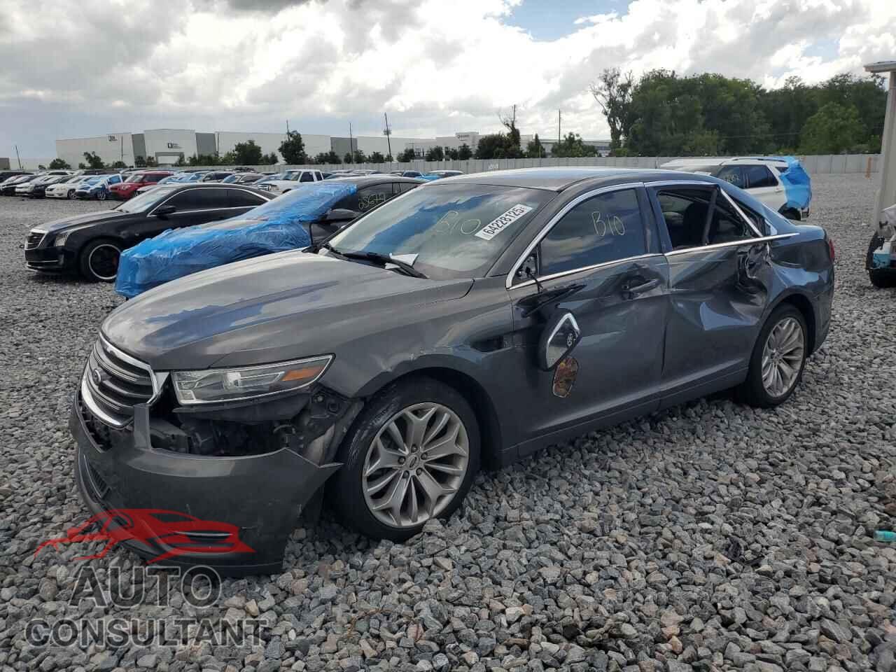 FORD TAURUS 2017 - 1FAHP2F80HG102396