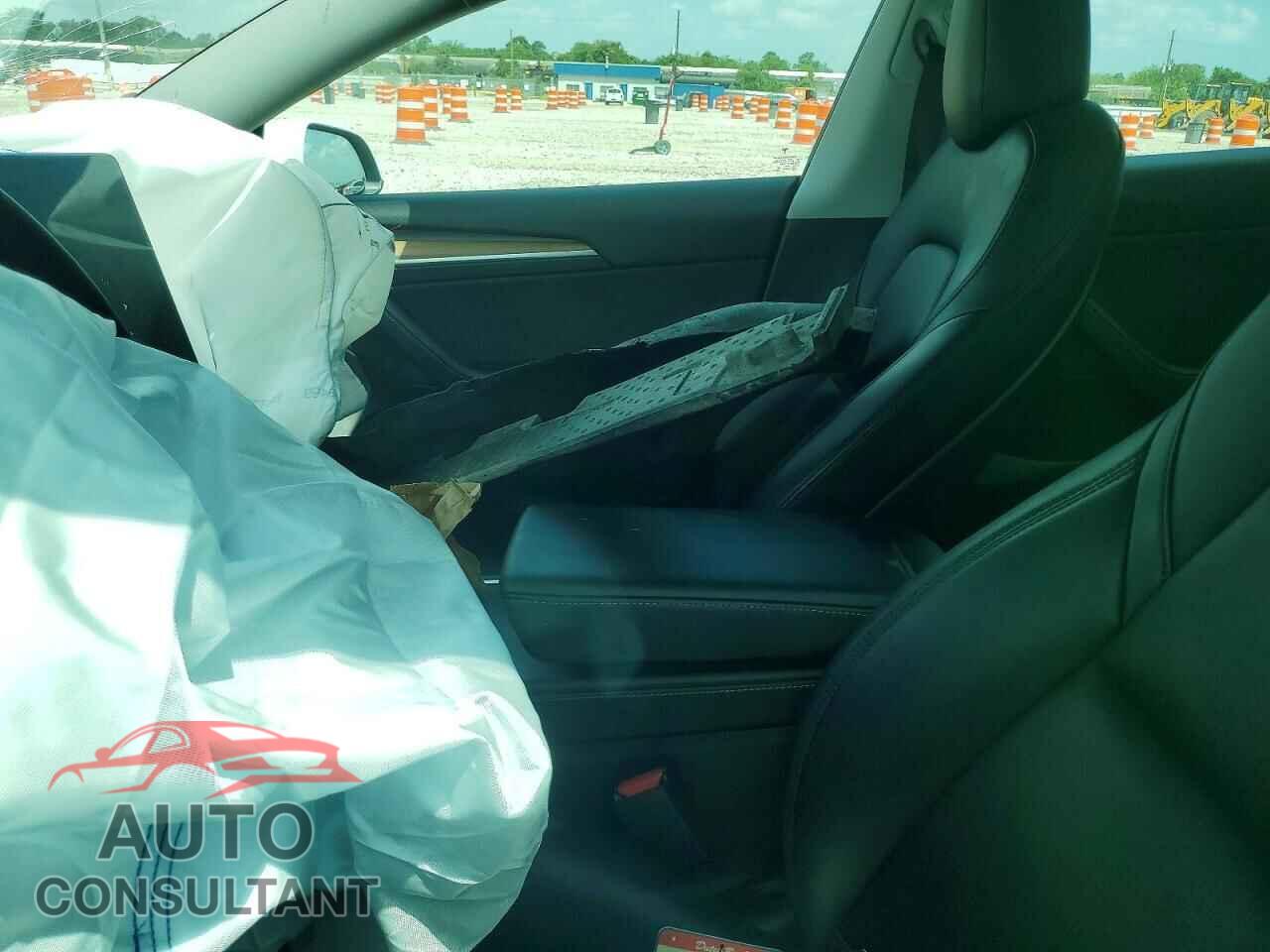 TESLA MODEL 3 2021 - 5YJ3E1EA0MF961310
