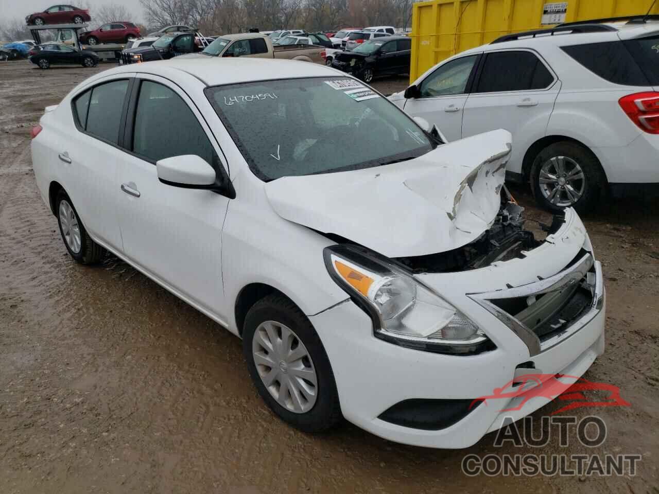 NISSAN VERSA 2019 - 3N1CN7AP5KL843574