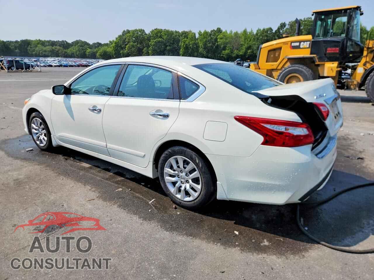 NISSAN ALTIMA 2017 - 1N4AL3AP1HC132659