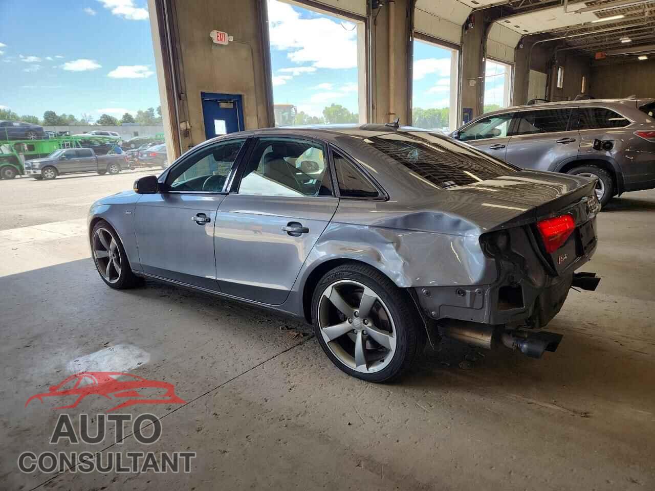 AUDI S4/RS4 2014 - WAUDGAFL2EA087418