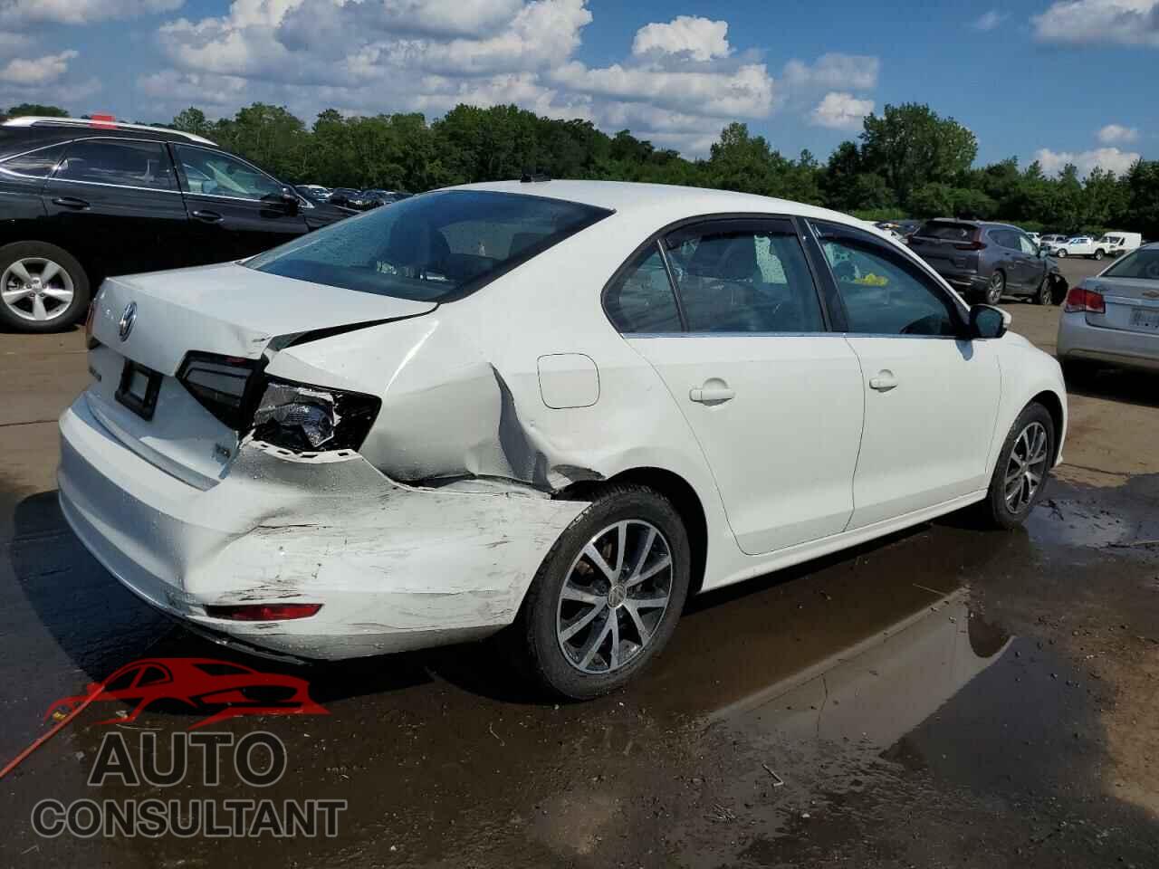 VOLKSWAGEN JETTA 2017 - 3VWB67AJ7HM222578